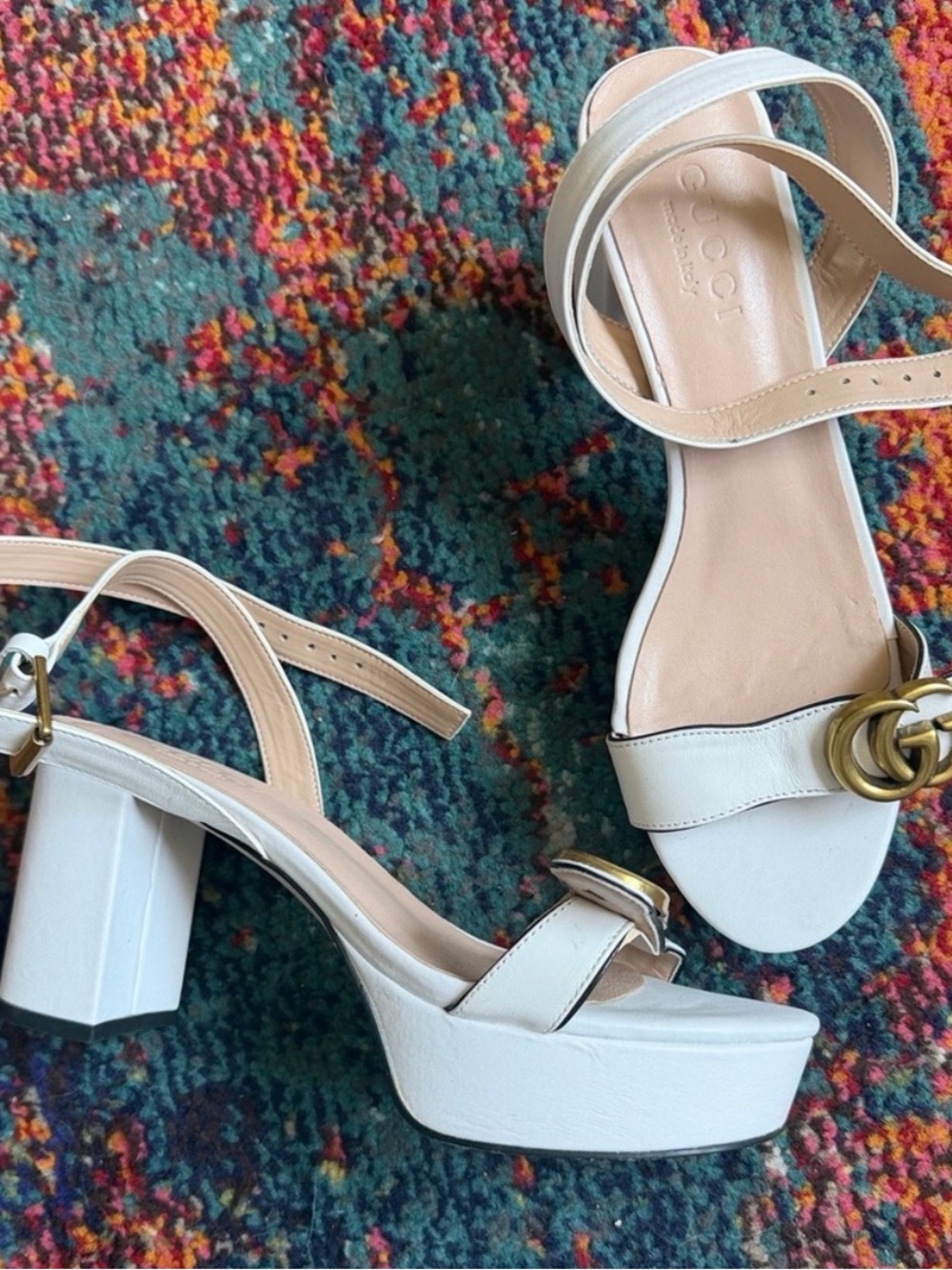 Gucci White Leather Platform Sandals with Gold Double G Accent